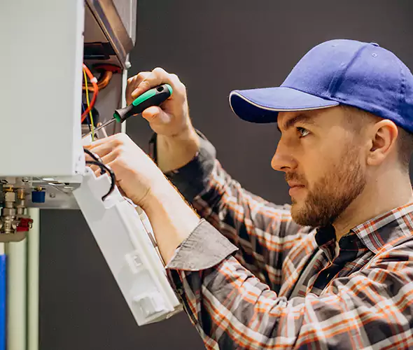 Expert Plumber for Tankless Water Heater Maintenance in Chapel Hill, NC: Schedule Professional Maintenance Services with Us